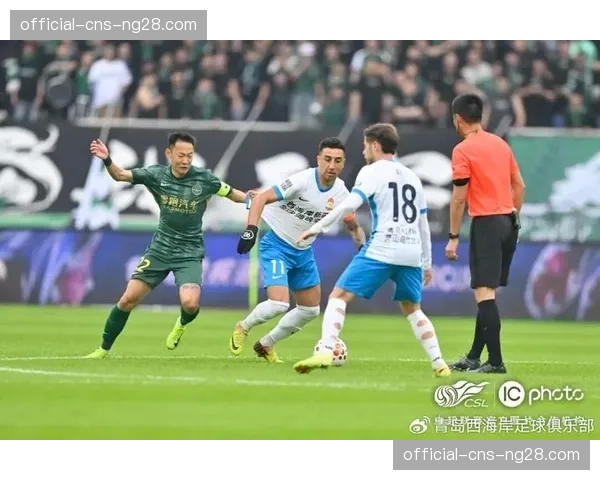 晚间战报:河南嵩山龙门1-0小胜青岛西海岸,凭借角球机会打入制胜球。 晚间战报:河南嵩山龙门1-0小胜青岛西海岸,凭借角球机会打入制胜球。