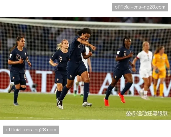 巴黎奥运会前瞻：东道主法国游泳队能否借助主场优势实现奖牌突破？