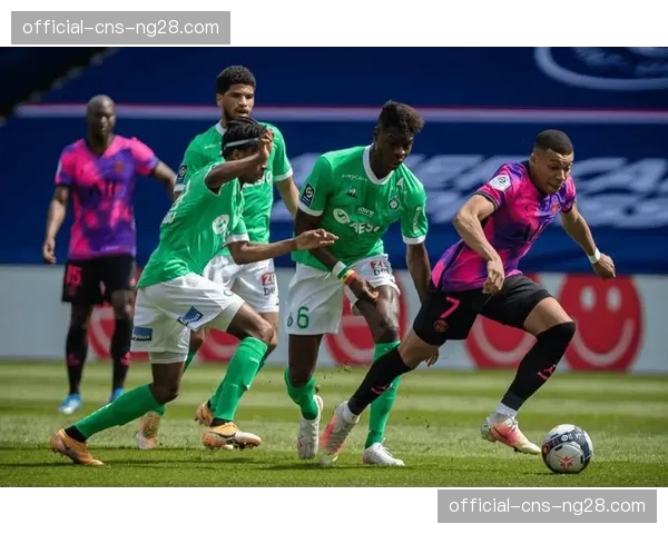 摩纳哥vs欧塞尔：摩纳哥欧战资格关键战，主场优势明显